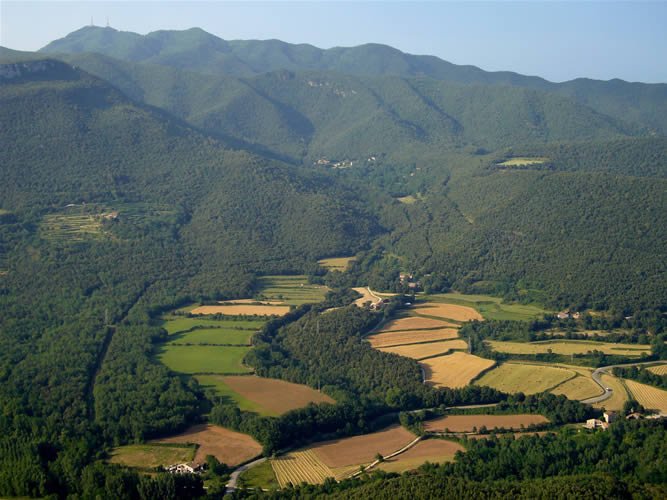 Buscarós, amb Rocacorba al fons.